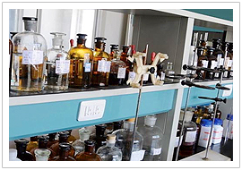 關(guān)于我們(圖3) 關(guān)于我們(圖3)